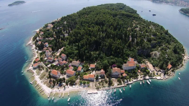 Vrnik iz zraka 4