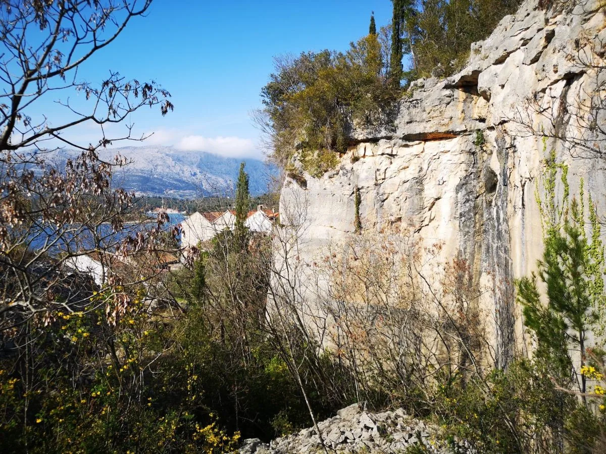 Vrnik kamenolom 1